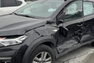 Pare boue arriere droit DACIA SANDERO 3