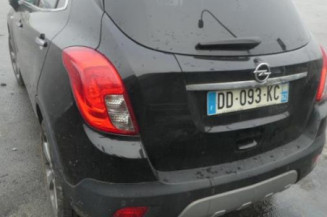 Pare boue arriere gauche OPEL MOKKA 1