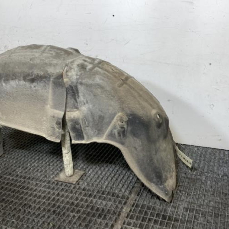 Pare boue arriere droit RENAULT TALISMAN Photo n°3