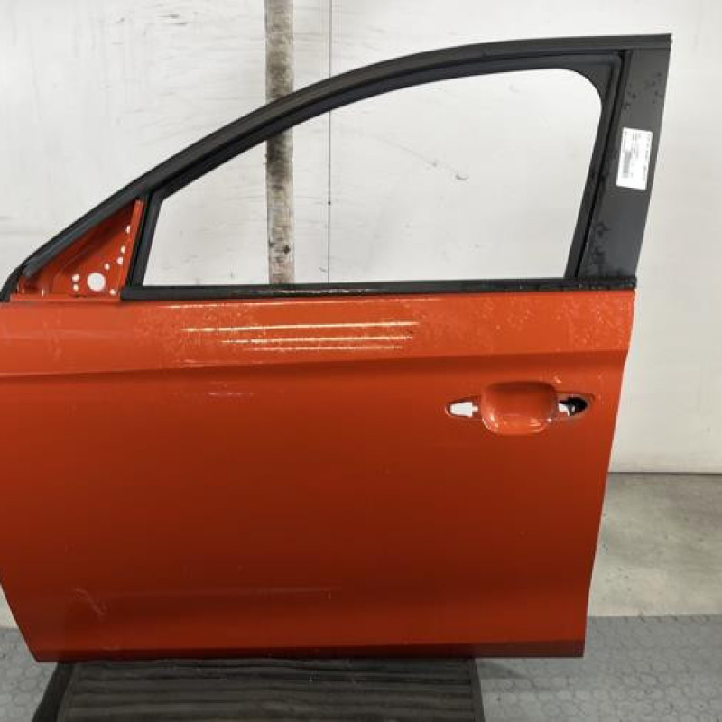 Porte avant gauche OPEL CORSA F Photo n°1