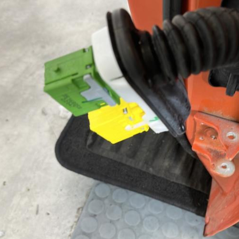 Porte avant gauche OPEL CORSA F Photo n°3