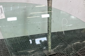 Vitre avant droit OPEL CORSA F
