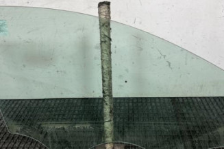 Vitre avant gauche OPEL CORSA F