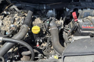 Crochet de remorquage NISSAN QASHQAI 1