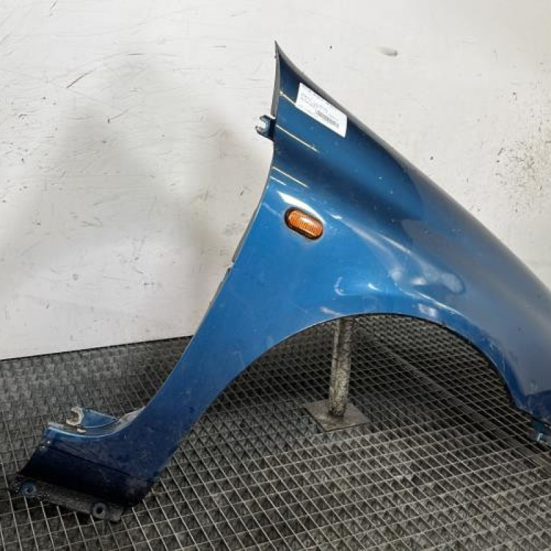 Aile avant droit RENAULT CLIO 2 Photo n°3