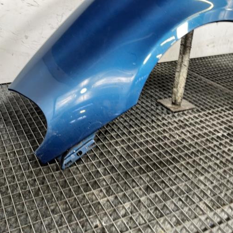 Aile avant gauche RENAULT CLIO 2 Photo n°2