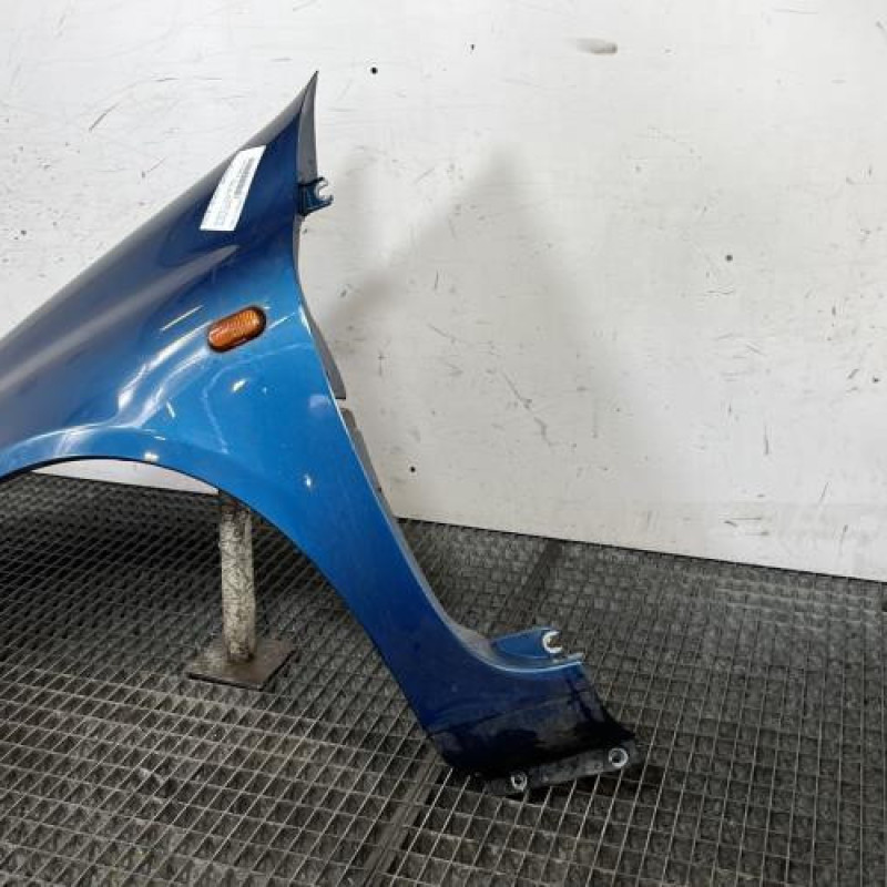 Aile avant gauche RENAULT CLIO 2 Photo n°3