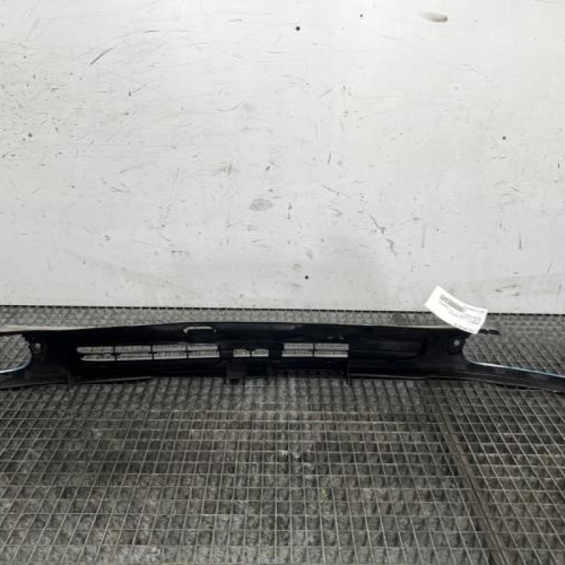 Calandre RENAULT CLIO 2 Photo n°4