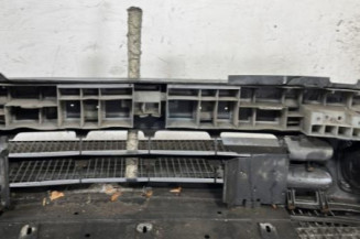 Pare choc avant RENAULT CLIO 2