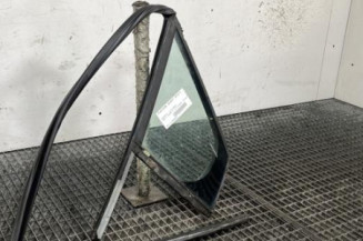 Custode avant droit (porte) PEUGEOT 308 1