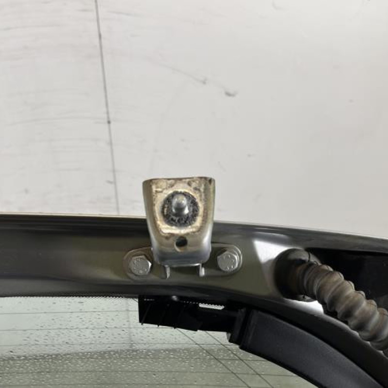 Malle/Hayon arriere PEUGEOT 308 1 Photo n°9