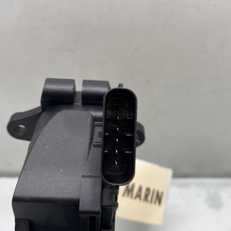 Pedale d'accelerateur VOLKSWAGEN POLO 5 Photo n°2