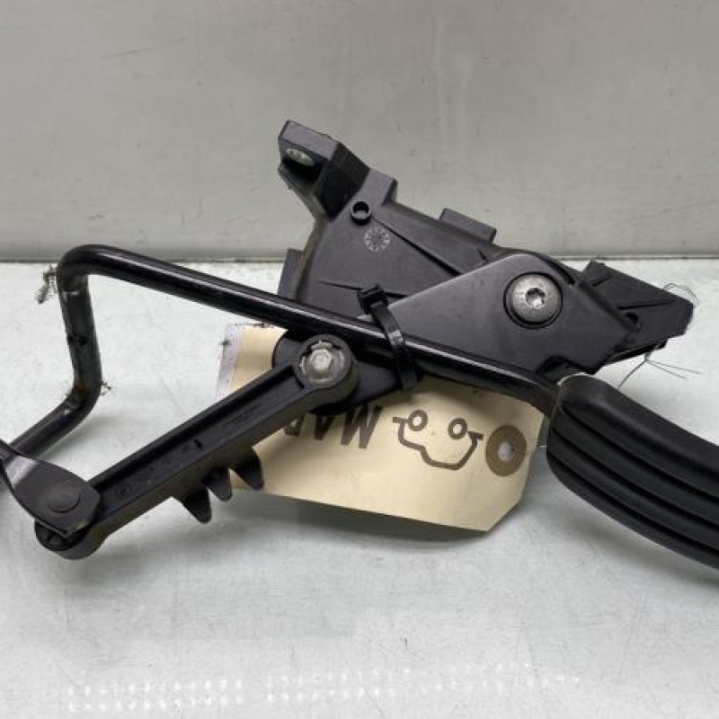 Pedale d'accelerateur RENAULT CLIO 2 CAMPUS Photo n°1