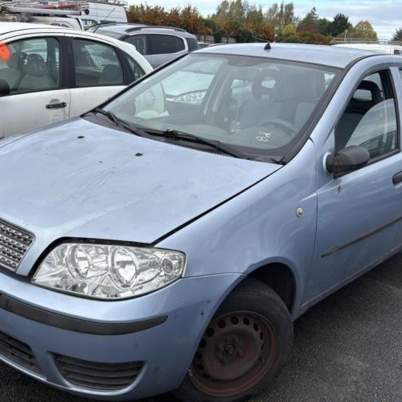 Fermeture de capot FIAT PUNTO 2 Photo n°4