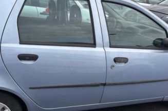 Fermeture de capot FIAT PUNTO 2