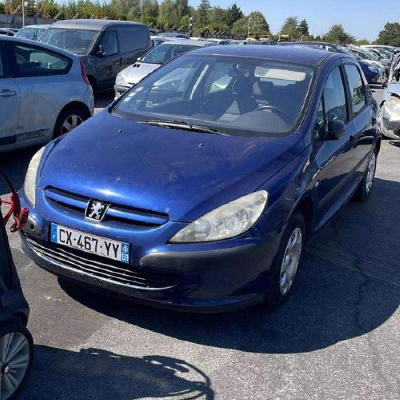 Pare boue avant droit PEUGEOT 307 Photo n°2