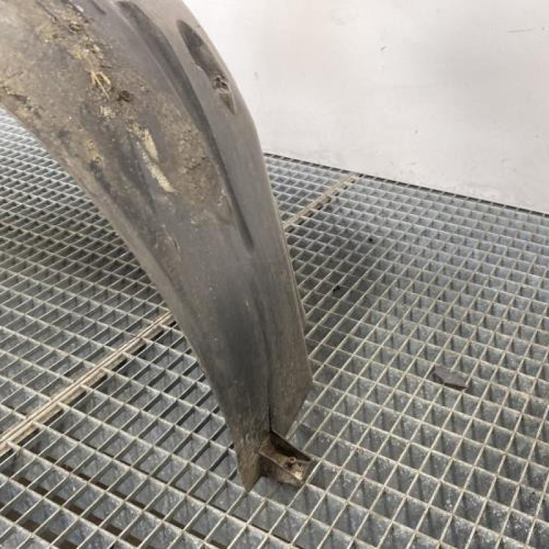 Pare boue avant gauche FORD FOCUS 1 Photo n°3