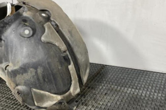 Pare boue avant droit RENAULT CLIO 3