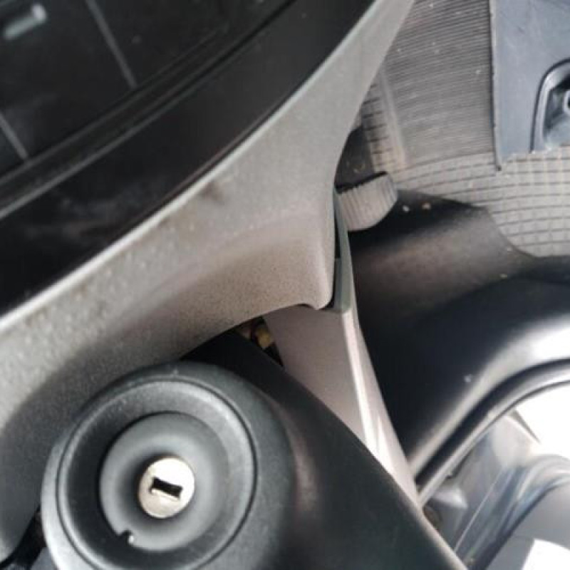 Pare boue avant gauche CITROEN C3 1 Photo n°5