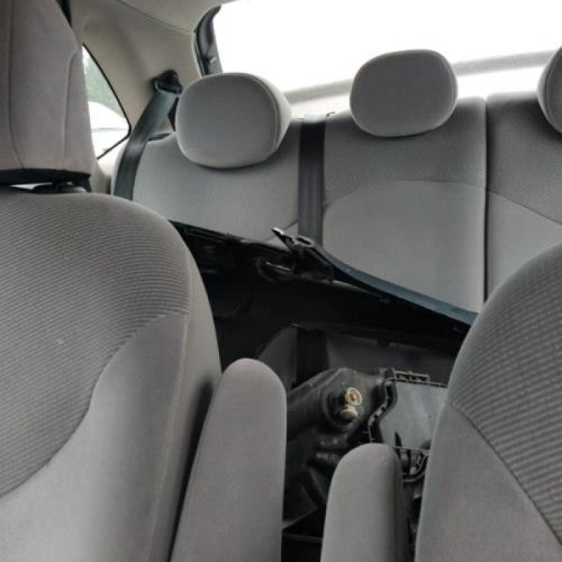 Pare boue avant gauche CITROEN C3 1 Photo n°7