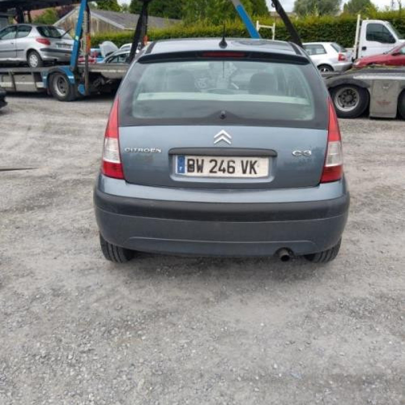 Pare boue avant gauche CITROEN C3 1 Photo n°10