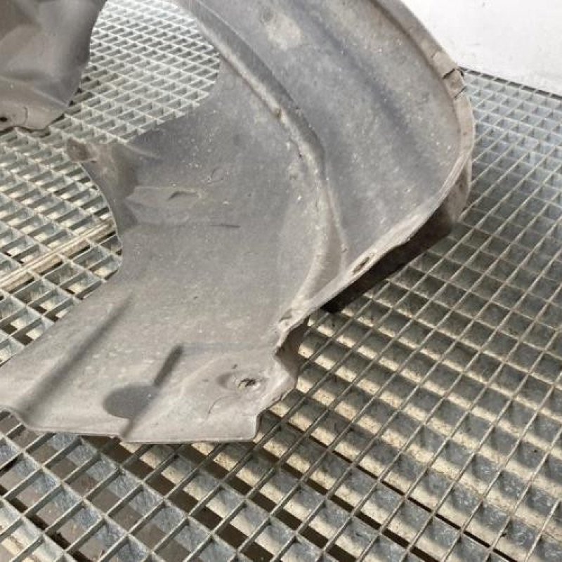 Pare boue avant gauche FORD FIESTA 6 Photo n°3