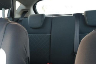 Pare boue avant gauche FORD FIESTA 6