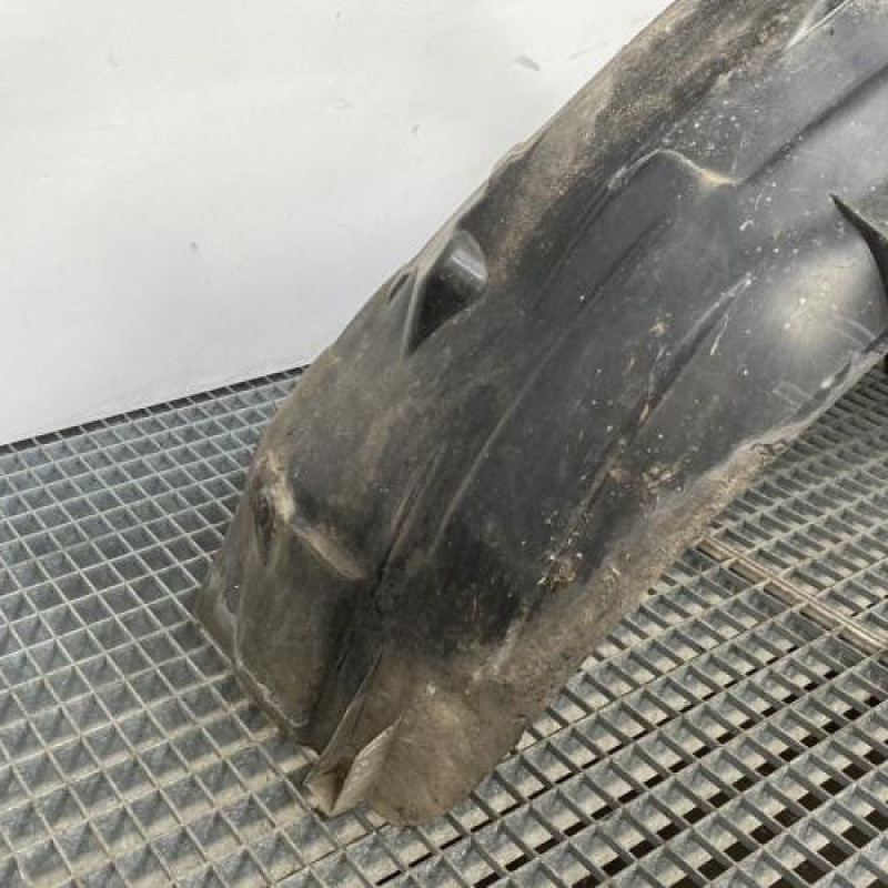 Pare boue avant droit FIAT PANDA 2 Photo n°1