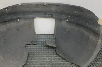 Pare boue avant gauche PEUGEOT 3008 1