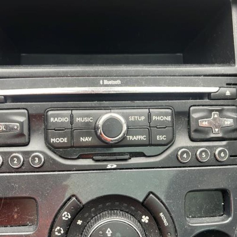 Pare boue avant gauche PEUGEOT 3008 1 Photo n°7