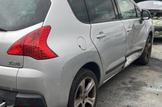 Pare boue avant gauche PEUGEOT 3008 1