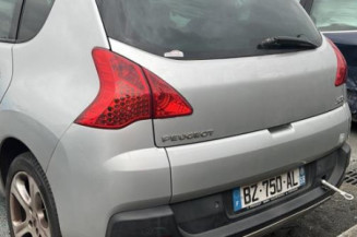 Pare boue avant gauche PEUGEOT 3008 1