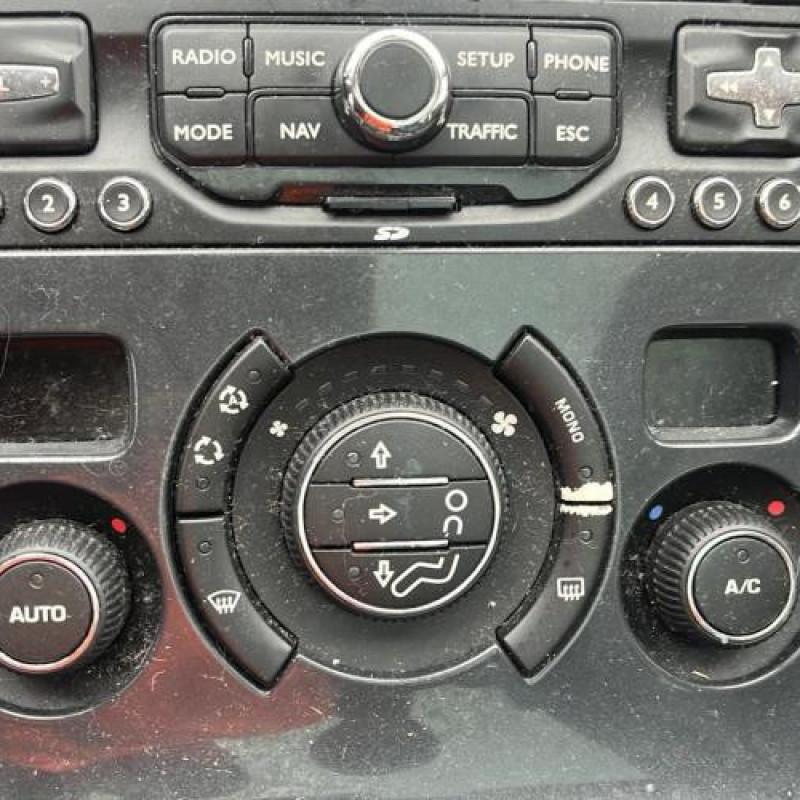 Pare boue avant gauche PEUGEOT 3008 1 Photo n°16