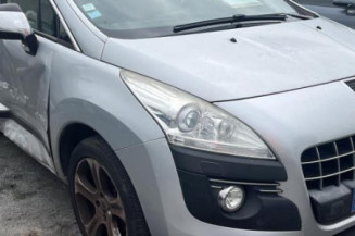 Pare boue avant gauche PEUGEOT 3008 1