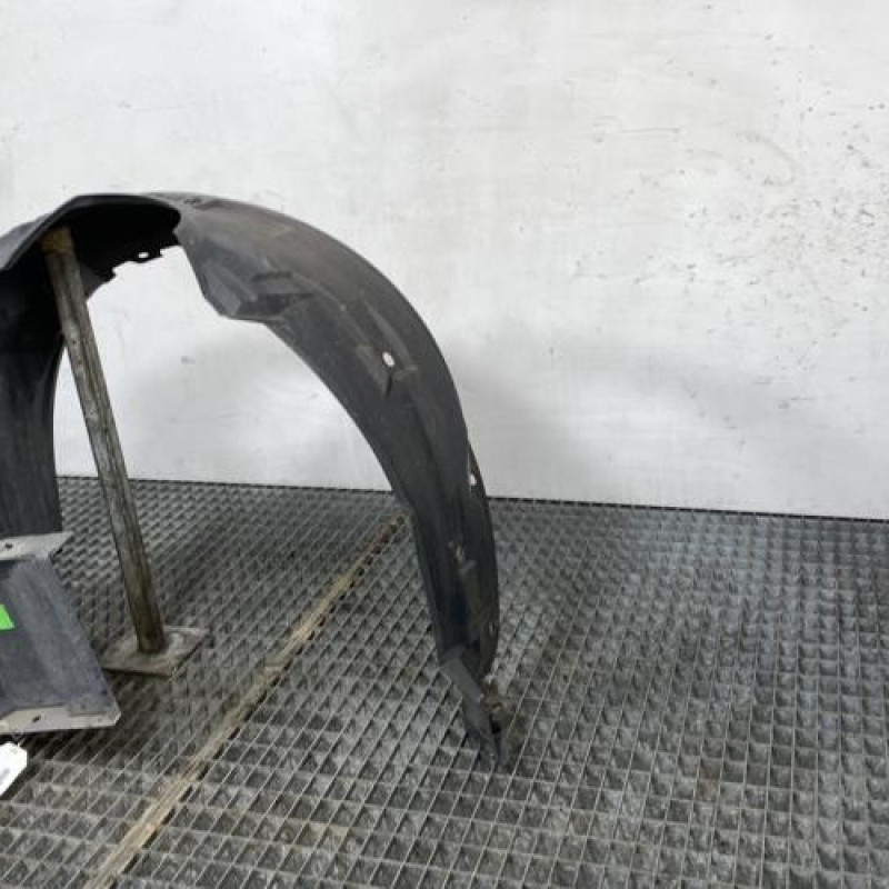 Pare boue avant droit PEUGEOT 107 Photo n°3