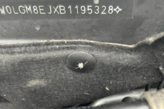 Pare boue avant droit OPEL INSIGNIA 1