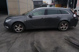 Pare boue avant droit OPEL INSIGNIA 1