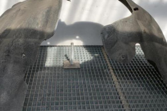 Pare boue avant droit RENAULT SCENIC 3 Photo n°1