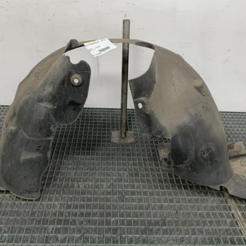 Pare boue avant droit PEUGEOT 206 Photo n°3