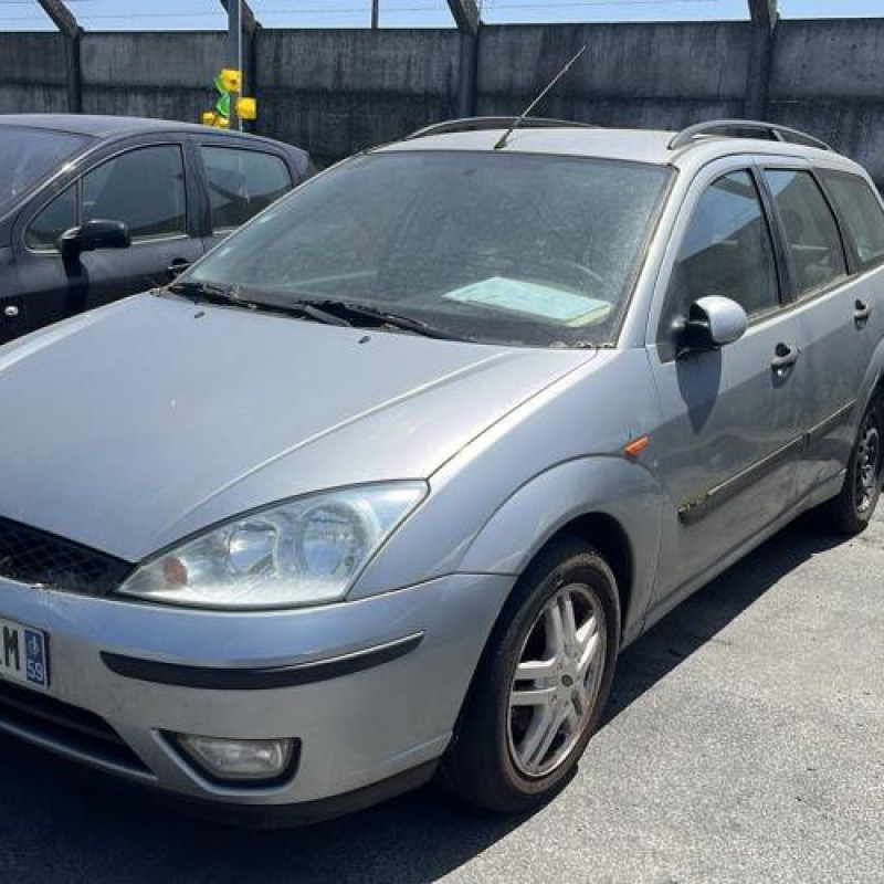 Pare boue avant gauche FORD FOCUS 1 Photo n°9