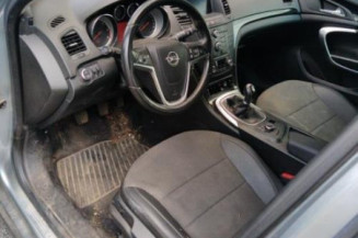 Pare boue avant droit OPEL INSIGNIA 1