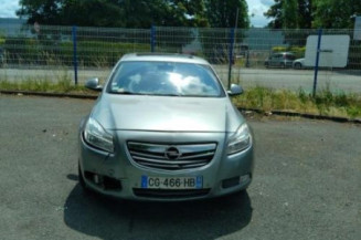 Pare boue avant droit OPEL INSIGNIA 1