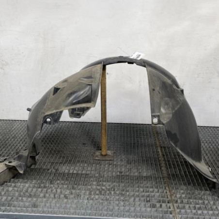 Pare boue avant droit DACIA SANDERO 2 Photo n°1