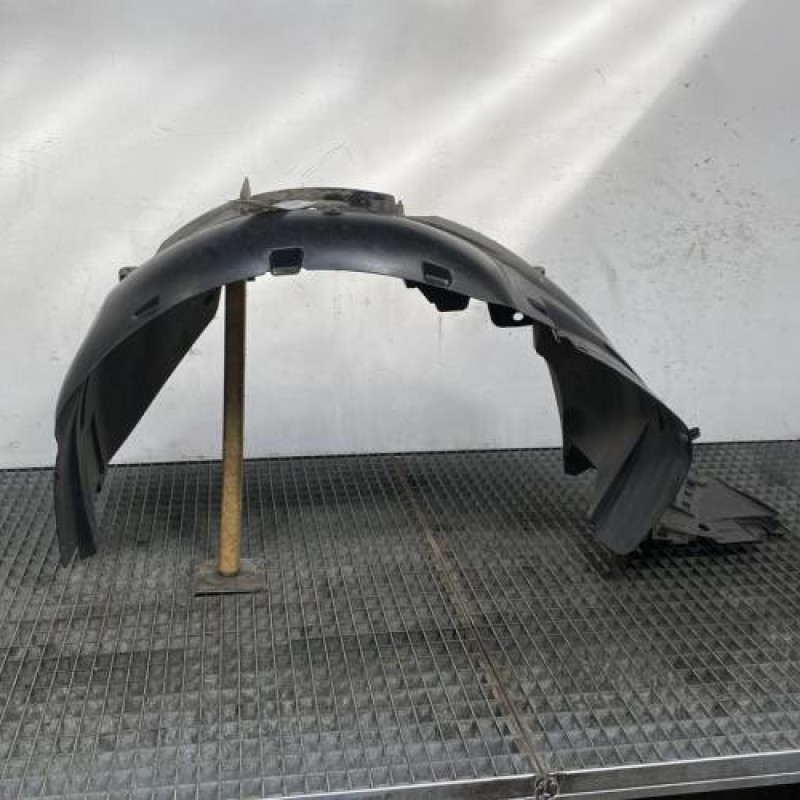 Pare boue avant droit DACIA SANDERO 2 Photo n°3