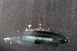 Pare boue avant droit NISSAN QASHQAI 1