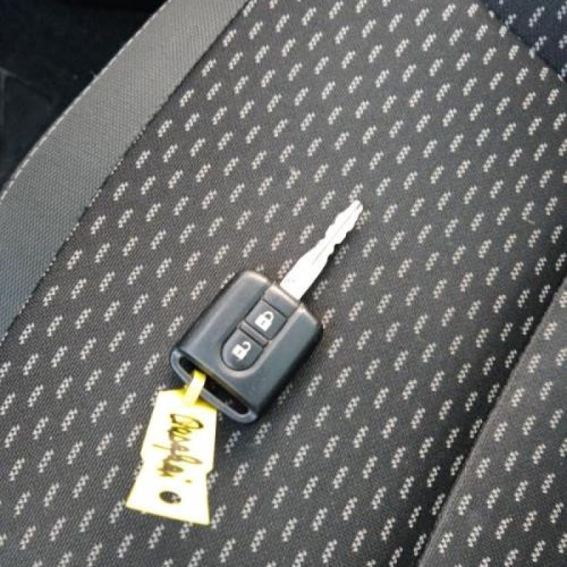 Pare boue avant droit NISSAN QASHQAI 1 Photo n°6