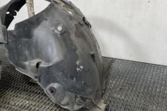 Pare boue avant droit RENAULT CLIO 3
