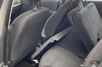 Pare boue avant droit RENAULT CLIO 3