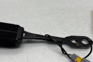 Attache ceinture avant gauche PEUGEOT 2008 1