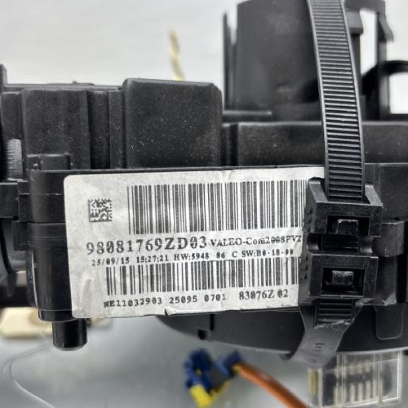 Com (Bloc Contacteur Tournant+Commodo Essuie Glace+Commodo Phare) PEUGEOT 2008 1 Photo n°9